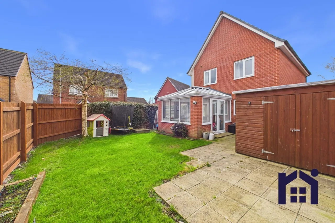 Marlborough Close, Buckshaw Village, Chorley, PR7 7HA, photo 4