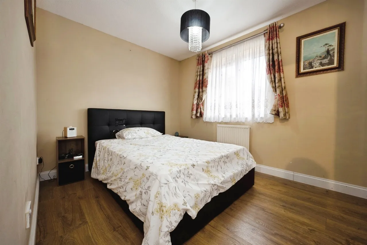 Vanbrugh Drive, Houghton Regis, Dunstable, photo 10