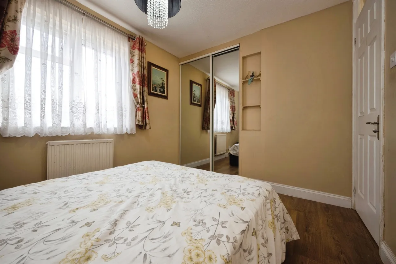 Vanbrugh Drive, Houghton Regis, Dunstable, photo 11