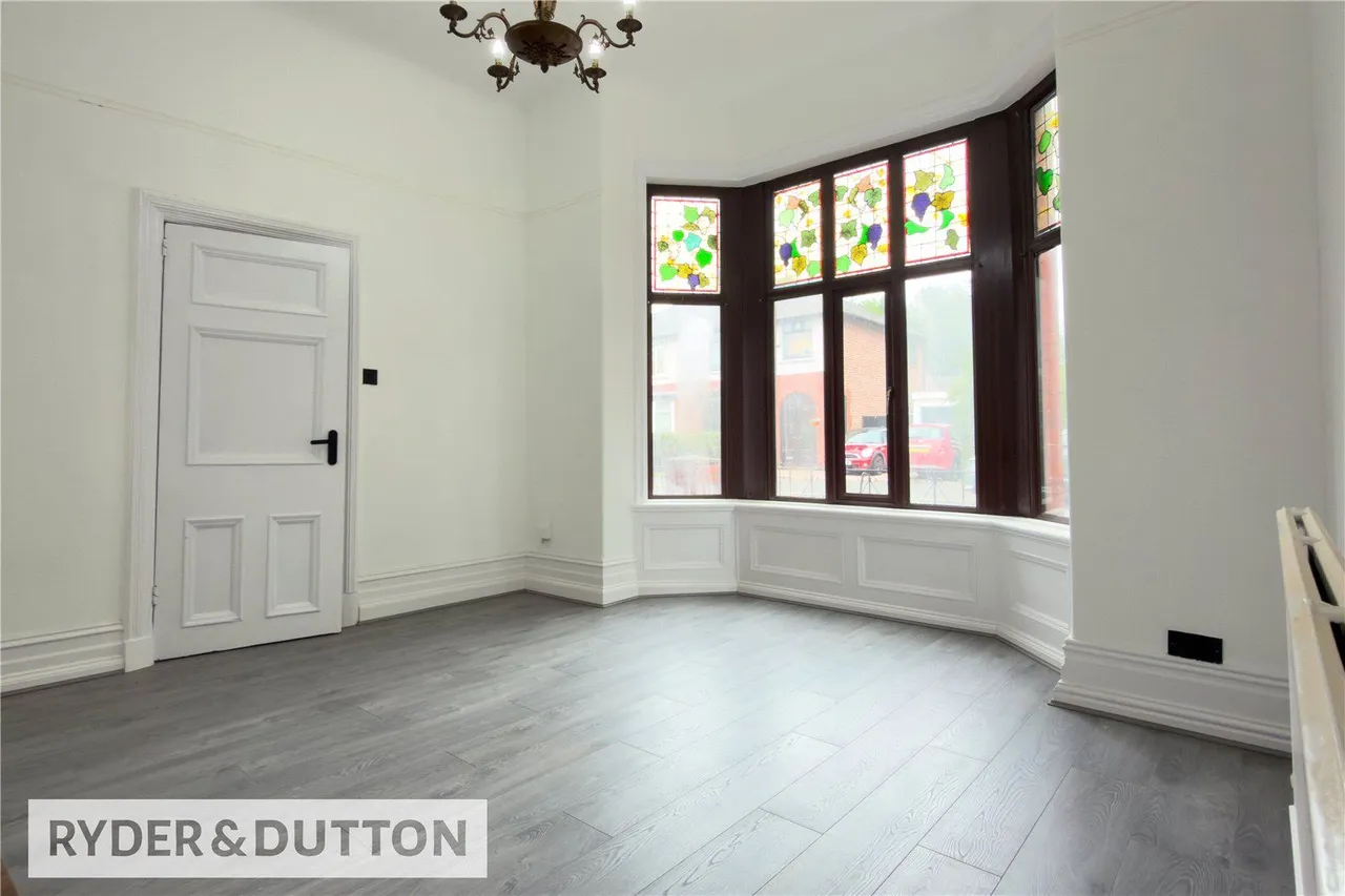 Parkfield Road North, New Moston, M40, photo 6