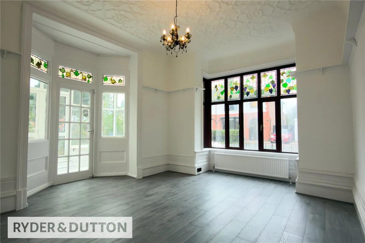 Parkfield Road North, New Moston, M40, photo 3