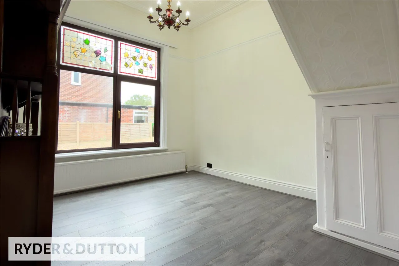 Parkfield Road North, New Moston, M40, photo 7