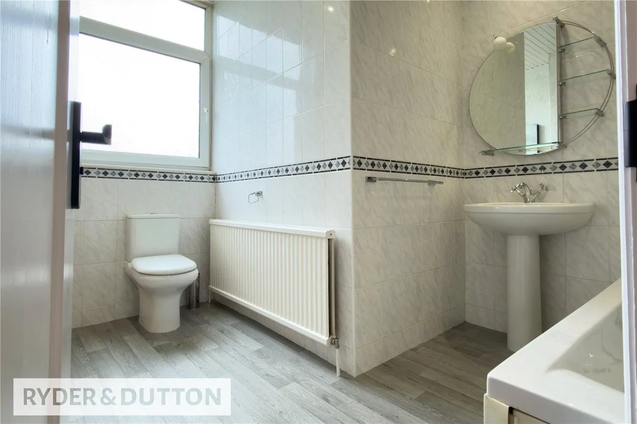 Parkfield Road North, New Moston, M40, photo 23