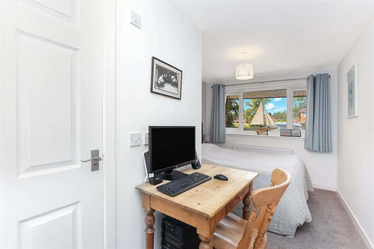 Craigbet Crescent, Quarrier's Village, By Bridge Of Weir, PA11, photo 12