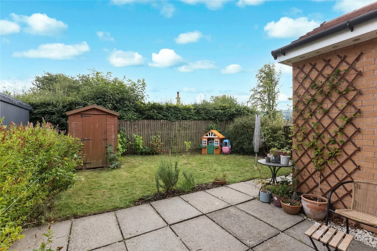 Craigbet Crescent, Quarrier's Village, By Bridge Of Weir, PA11, photo 21
