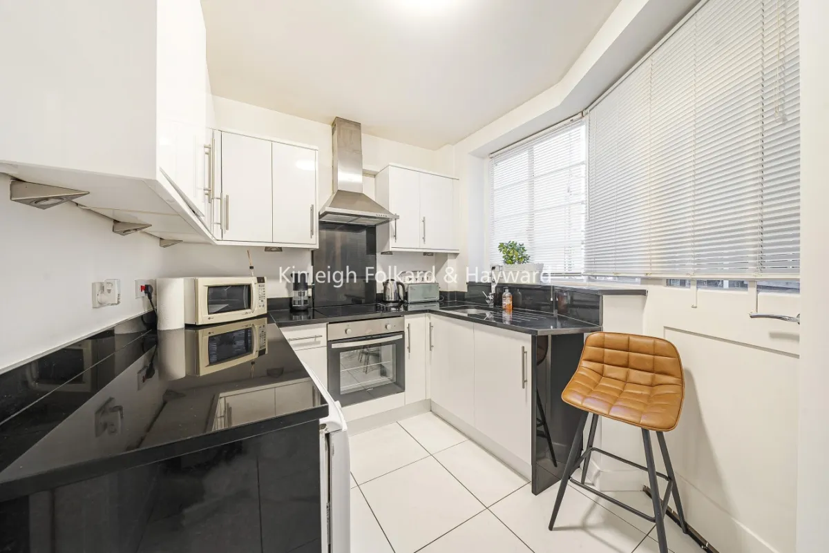 Frognal Lane, Hampstead, London, NW3, photo 5