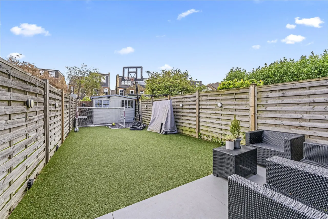 May Road, Twickenham, TW2 6RJ, photo 2