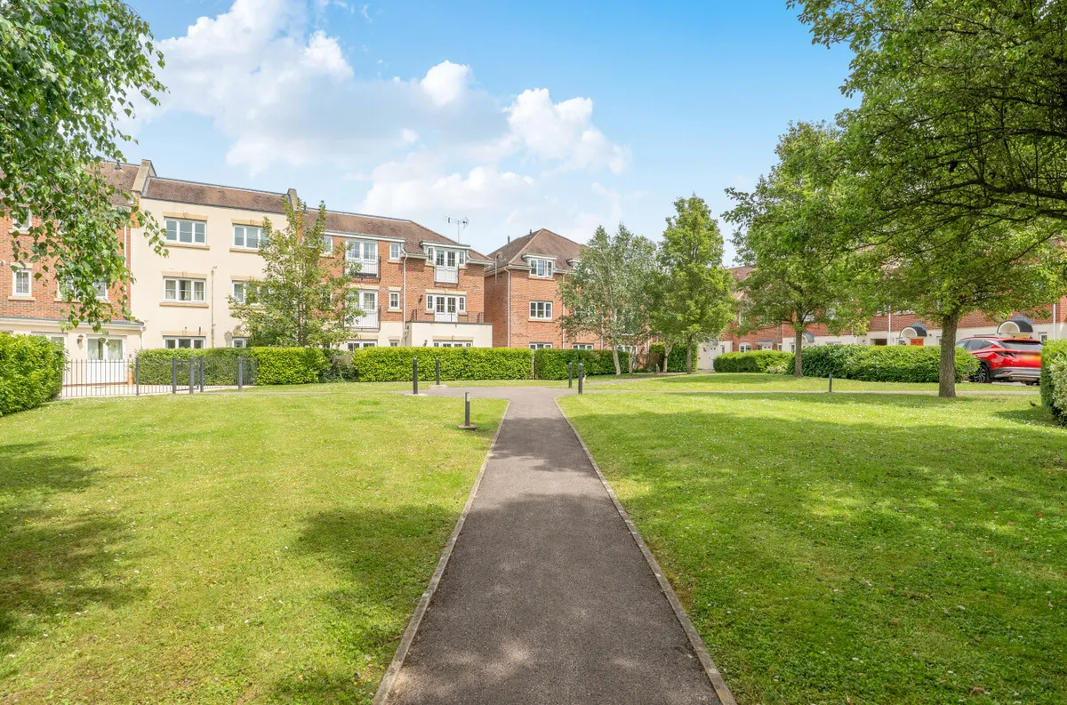 Pulborough, RH20 1FE, photo 15