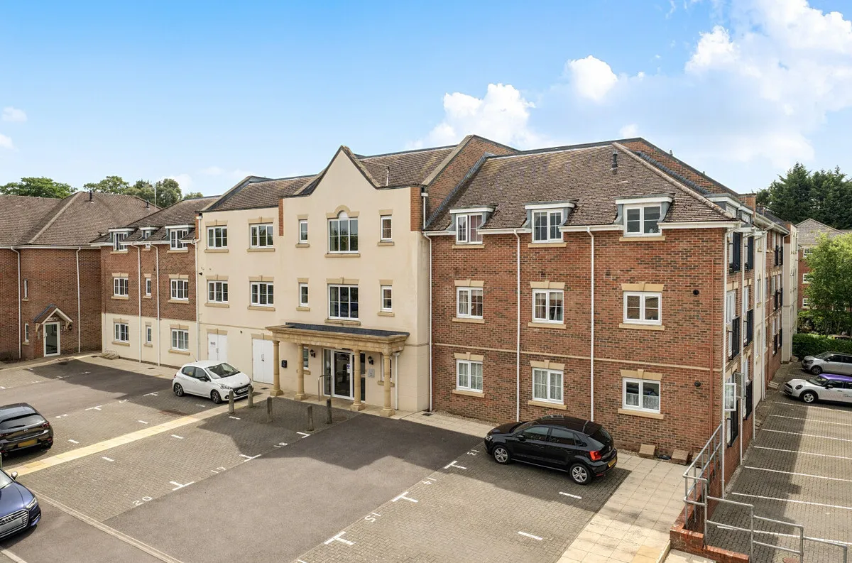 2 bed flat for sale — Pulborough, RH20 1FE