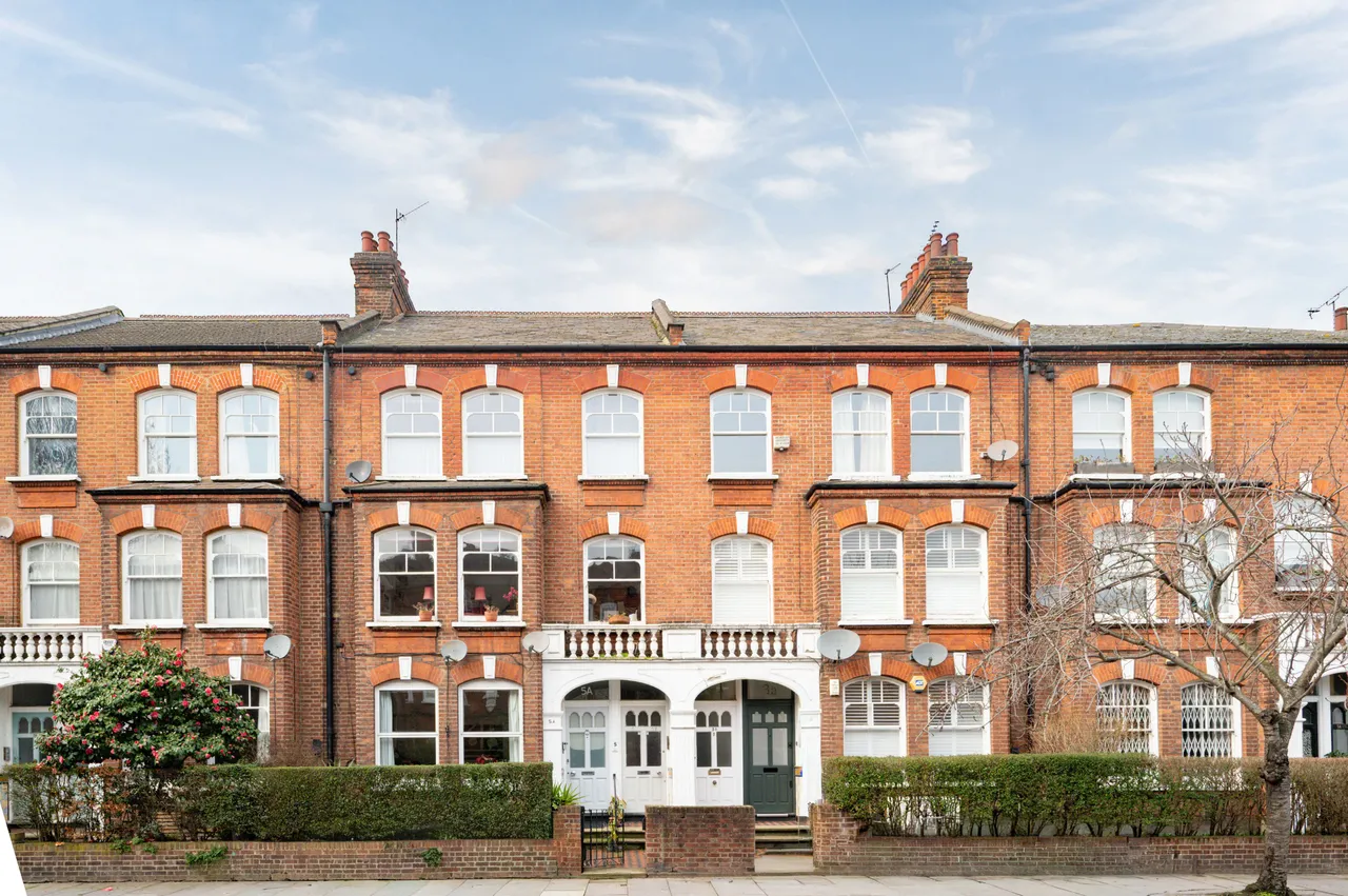 London, SW11, photo 16