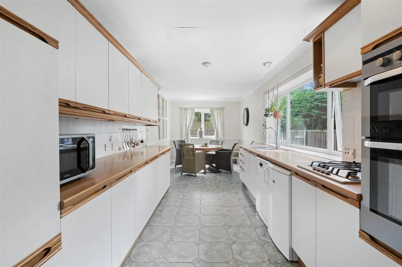 Paddock Lane, Stratford-Upon-Avon, CV37, photo 5