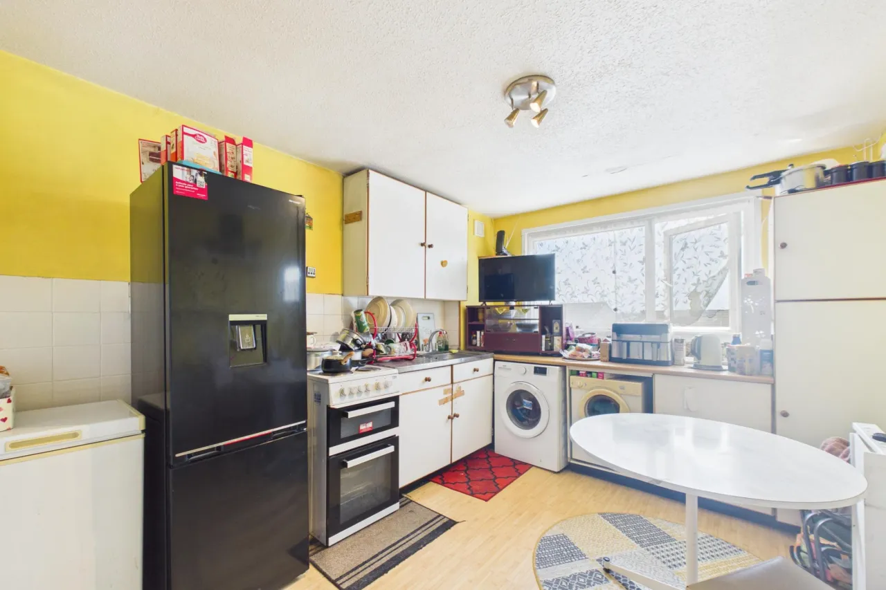 3 bed flat for sale, Church Street, Hemel Hempstead, HP2