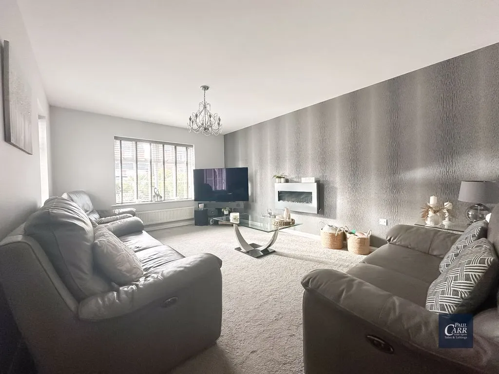 Royal Meadow Way, Streetly, B74, photo 5