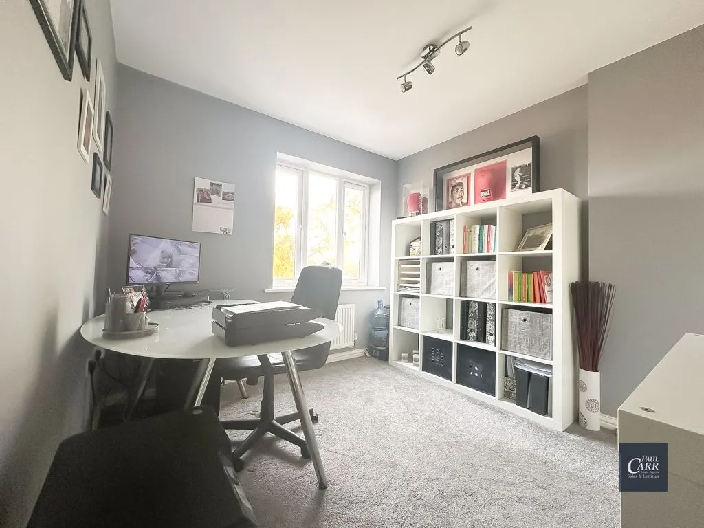 Royal Meadow Way, Streetly, B74, photo 26