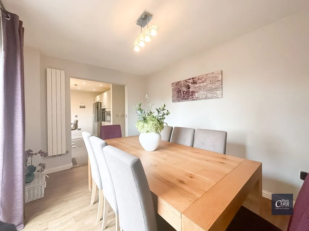 Royal Meadow Way, Streetly, B74, photo 11