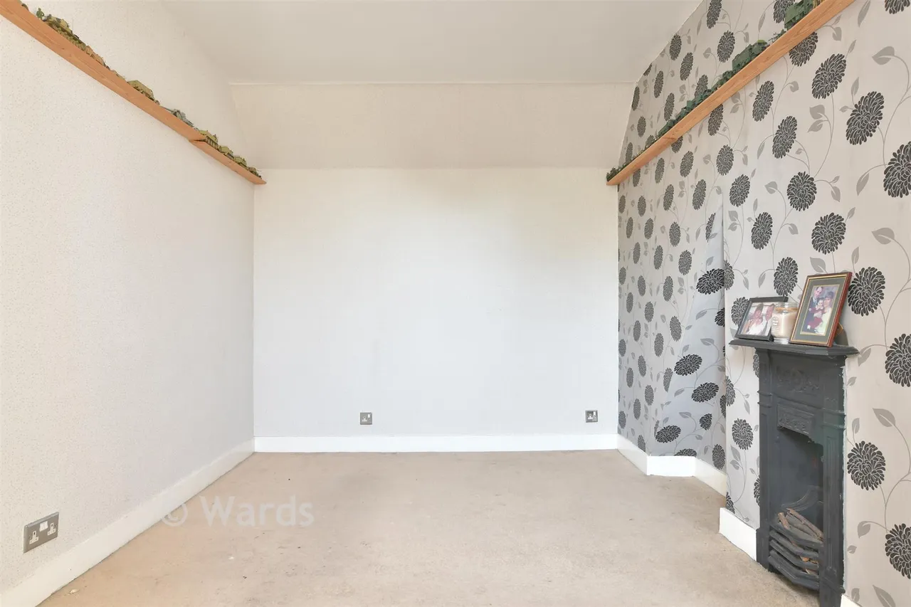 London Road, Northfleet, DA11, photo 11