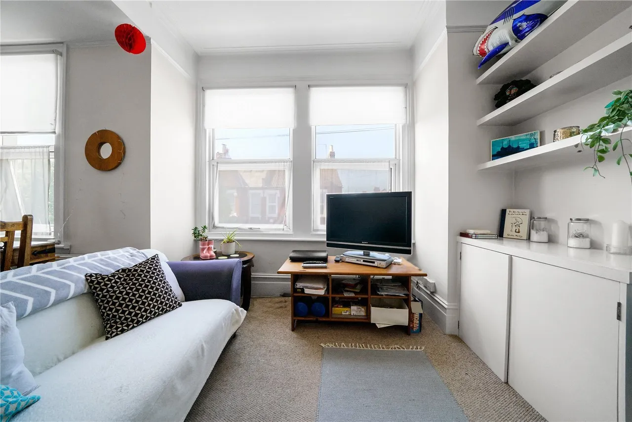 Cathles Road, Clapham South, SW12, photo 5