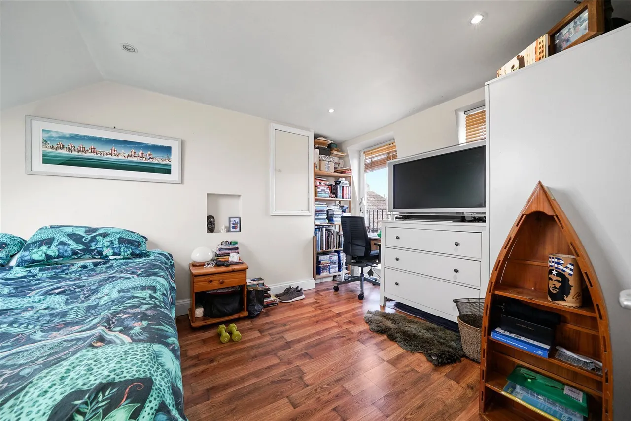 Cathles Road, Clapham South, SW12, photo 9