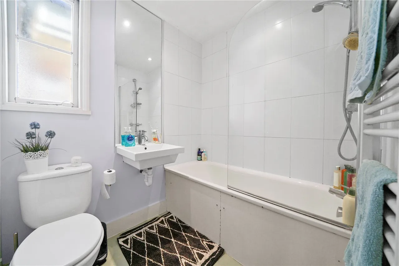 Cathles Road, Clapham South, SW12, photo 14