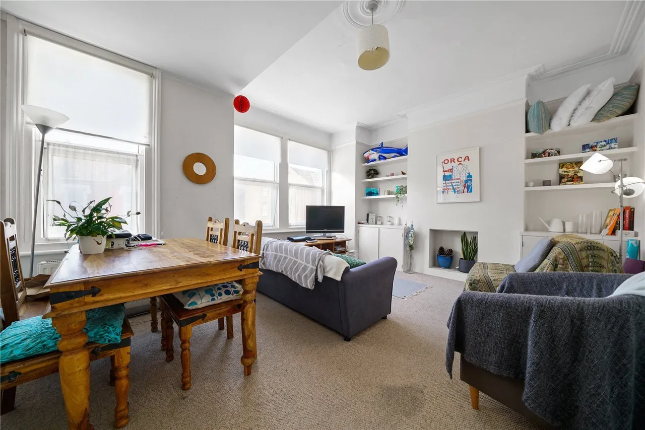 Cathles Road, Clapham South, SW12, photo 3