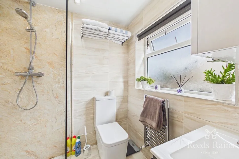 Norton Close, Halifax, West Yorkshire, HX2, photo 9
