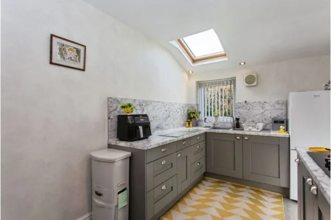 Bow Lane, Leyland, photo 6