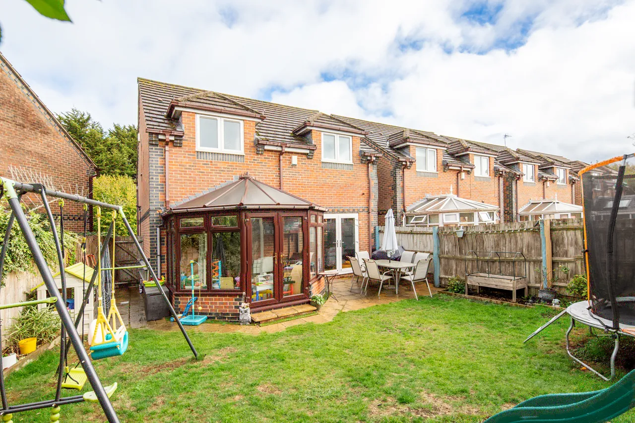 May Tree Close, Bicester, photo 25