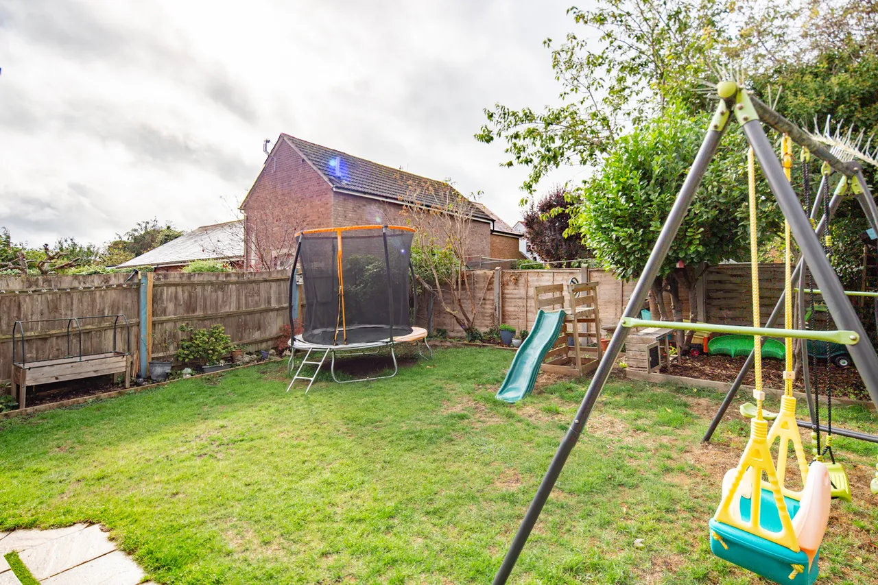 May Tree Close, Bicester, photo 23
