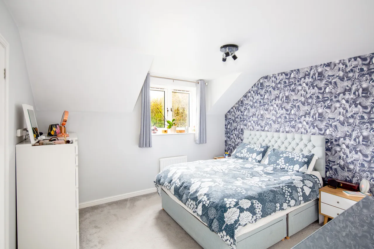 May Tree Close, Bicester, photo 14