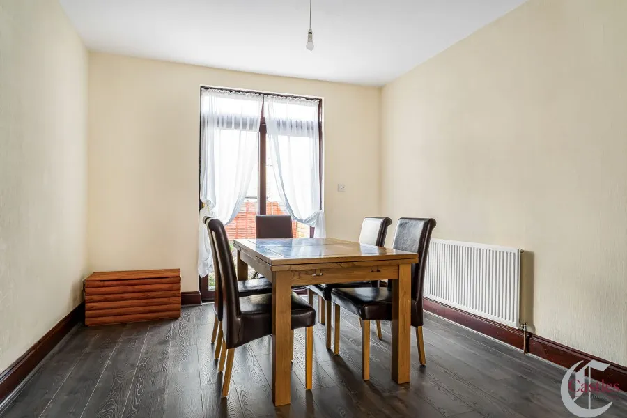 Branksome Avenue, Edmonton, N18, photo 17