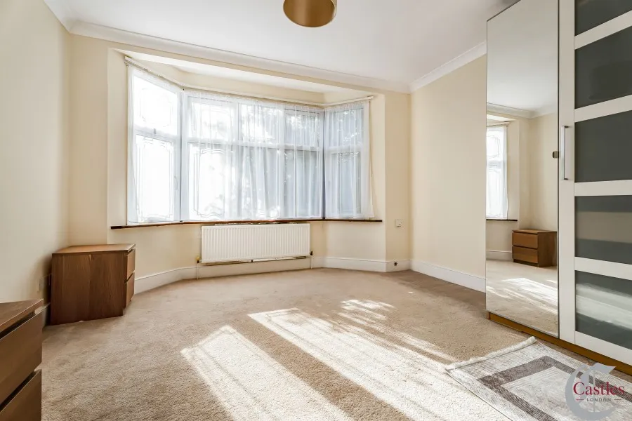 Branksome Avenue, Edmonton, N18, photo 13