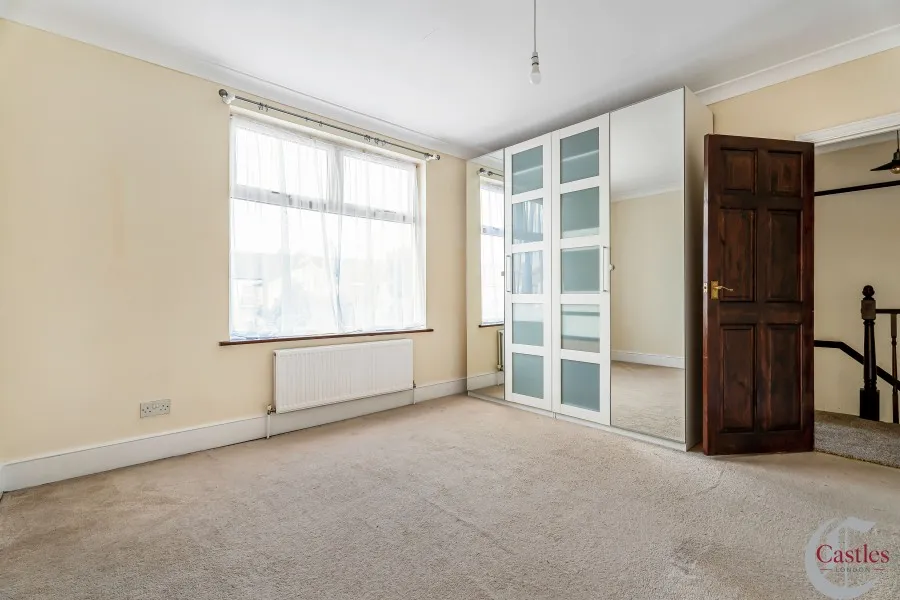 Branksome Avenue, Edmonton, N18, photo 6