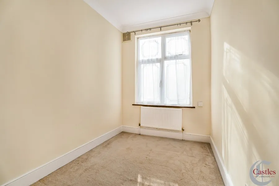 Branksome Avenue, Edmonton, N18, photo 11