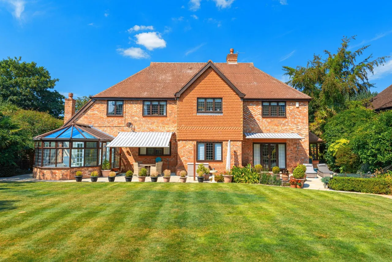 Briarwood, Blundellsands, L23, photo 29