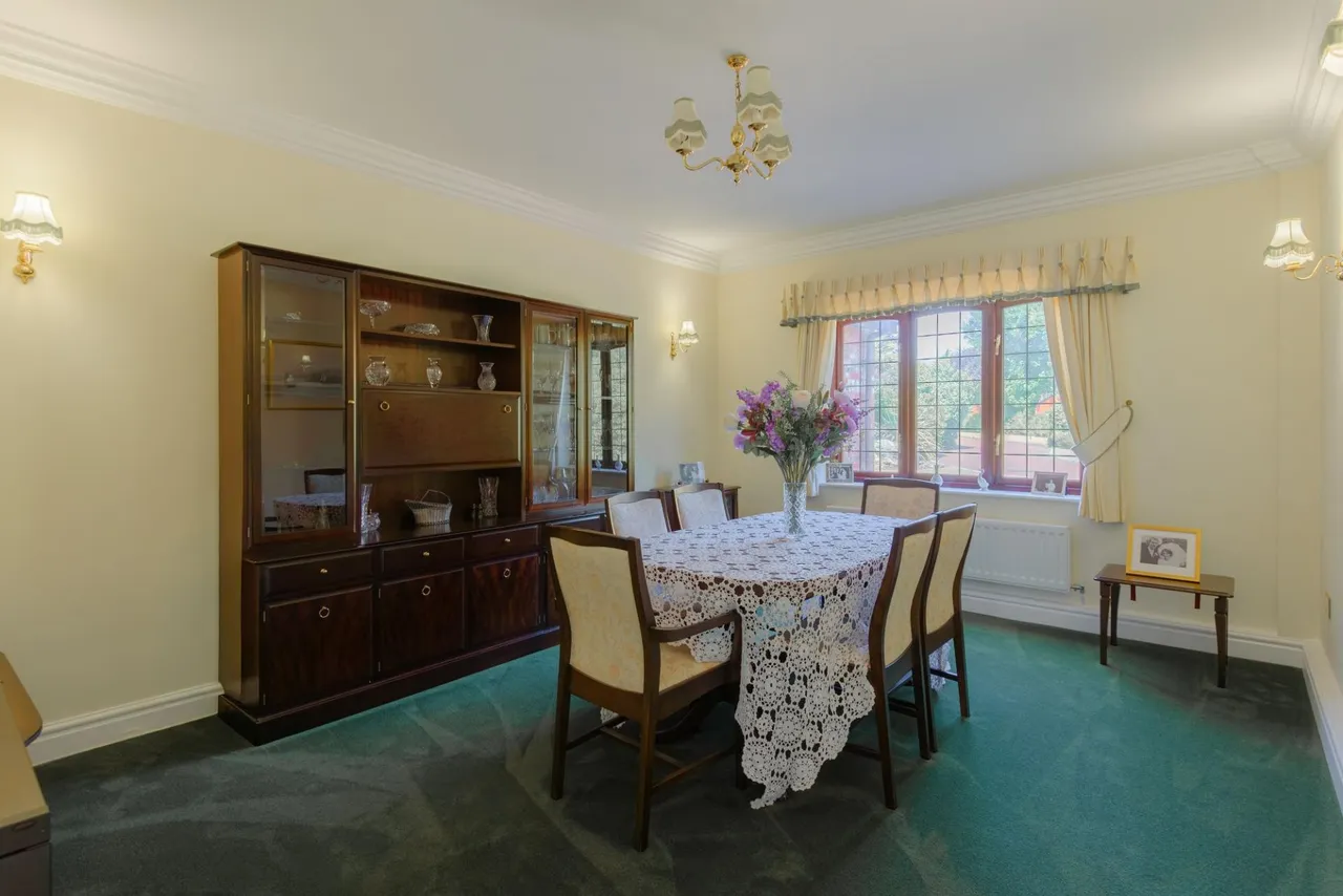 Briarwood, Blundellsands, L23, photo 9