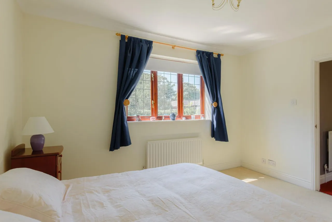 Briarwood, Blundellsands, L23, photo 21