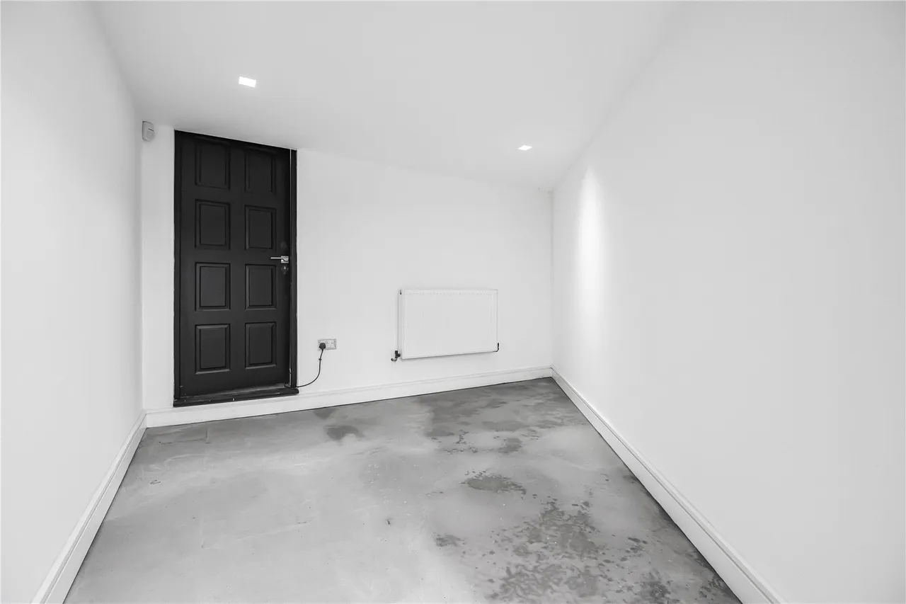 Forestdale, Southgate, N14 7DY, photo 32