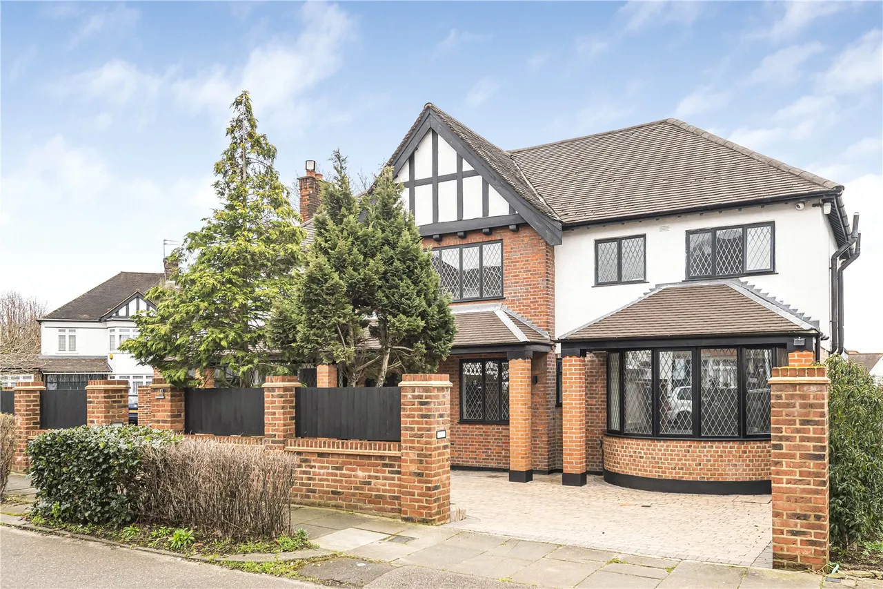 Forestdale, Southgate, N14 7DY, photo 36