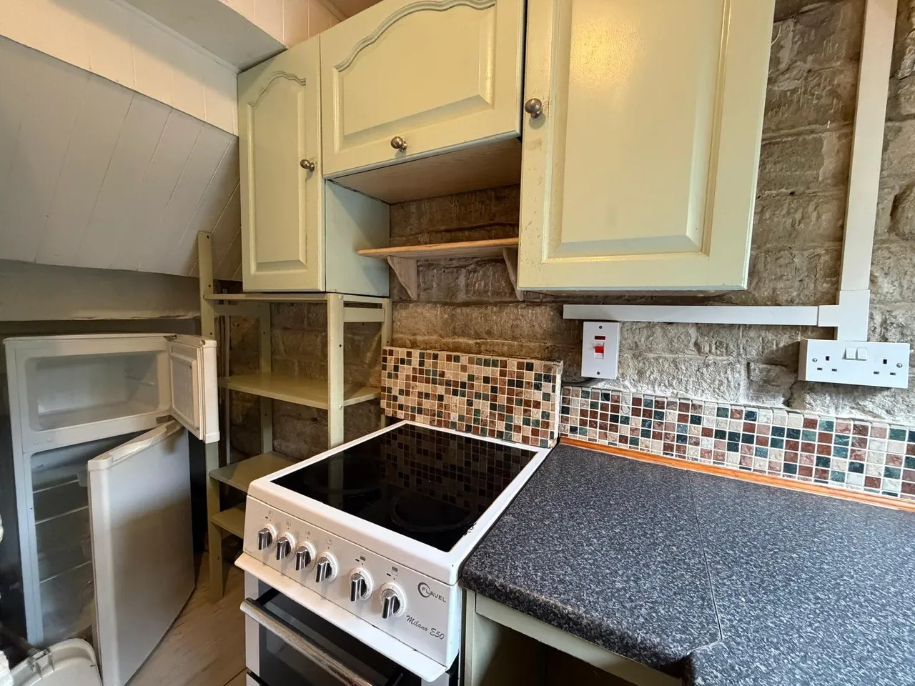 The Green, Micklethwaite, BD16, photo 12
