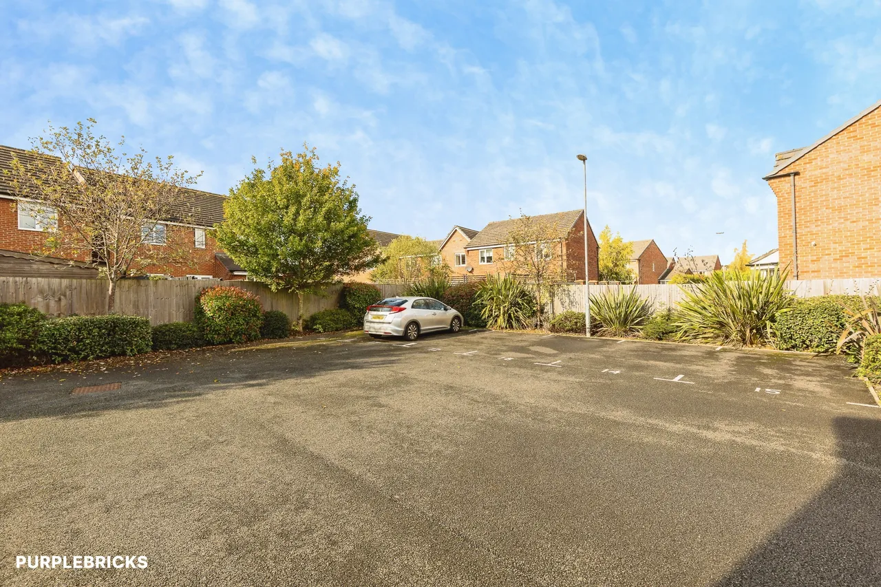 Robins Court, Chester, CH4, photo 16