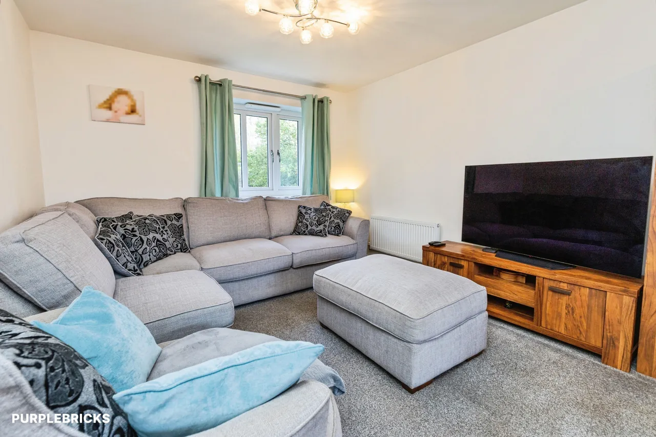 Robins Court, Chester, CH4, photo 6
