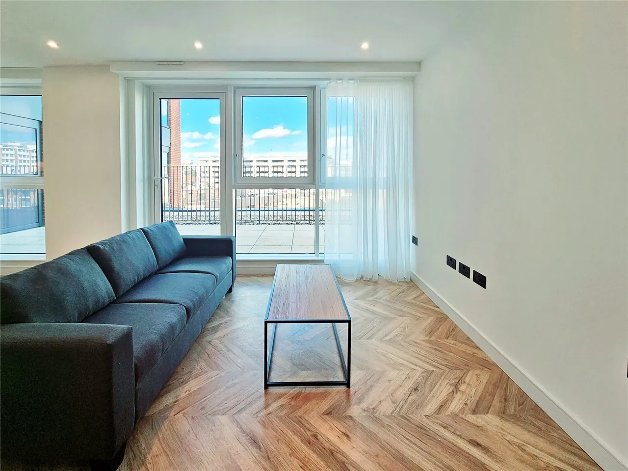 Brook Street, Kingston upon Thames, KT1, photo 3