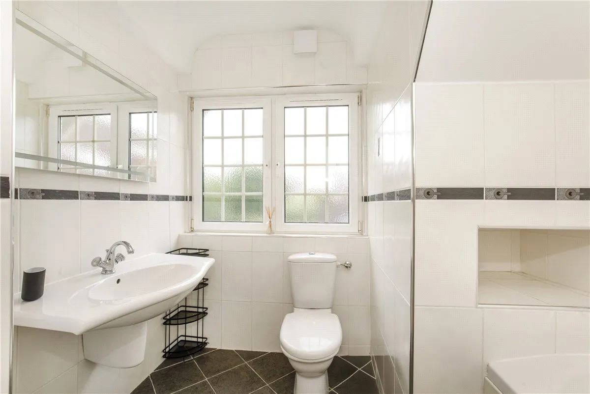 Kent Road, Harrogate, HG1, photo 17