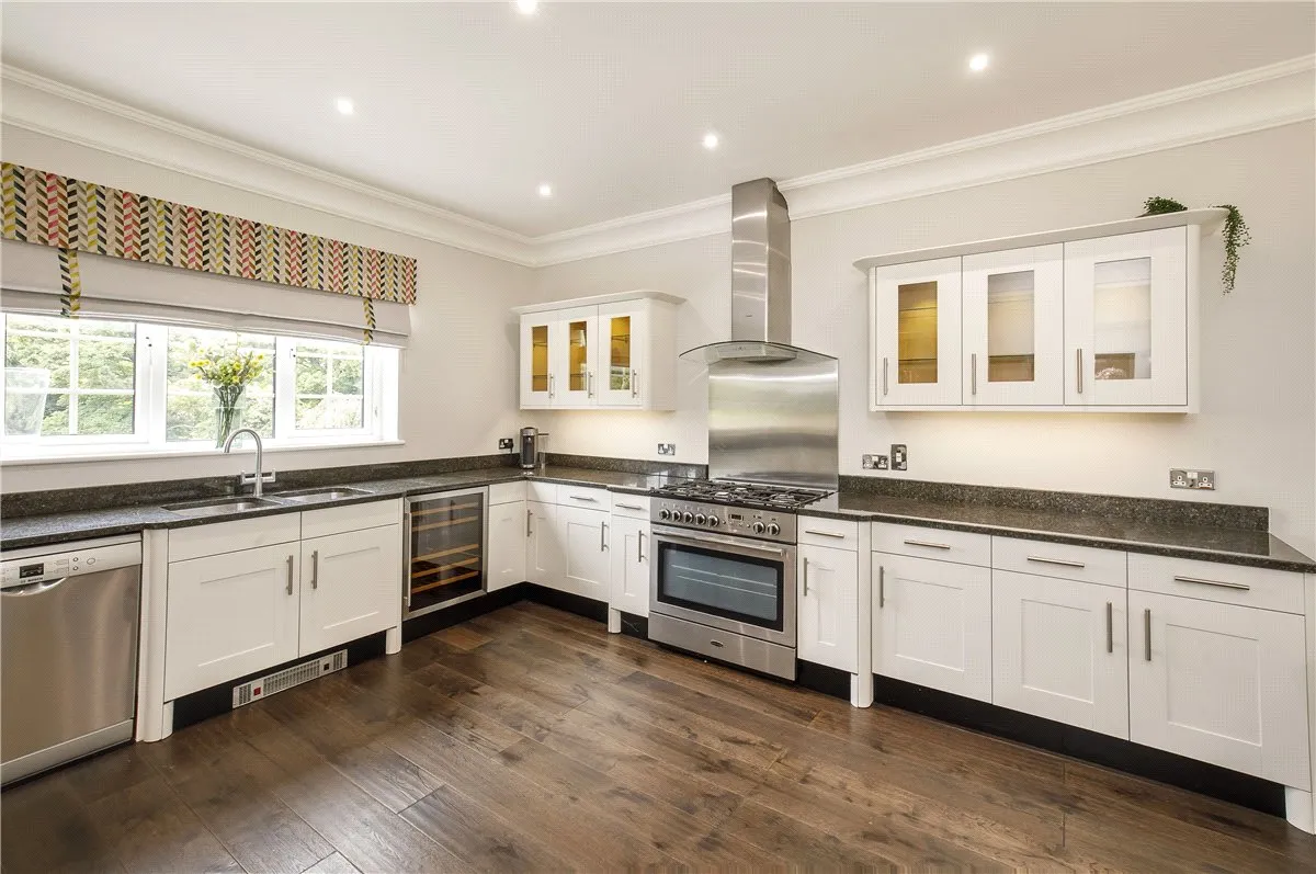 Kent Road, Harrogate, HG1, photo 9