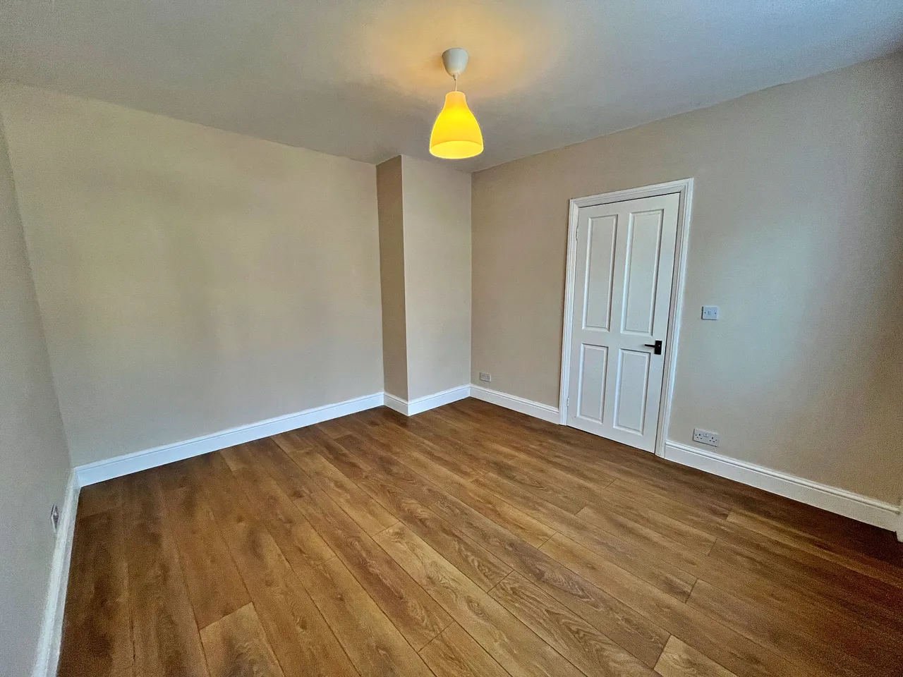 Clifton Road, Greenford, UB6, photo 11
