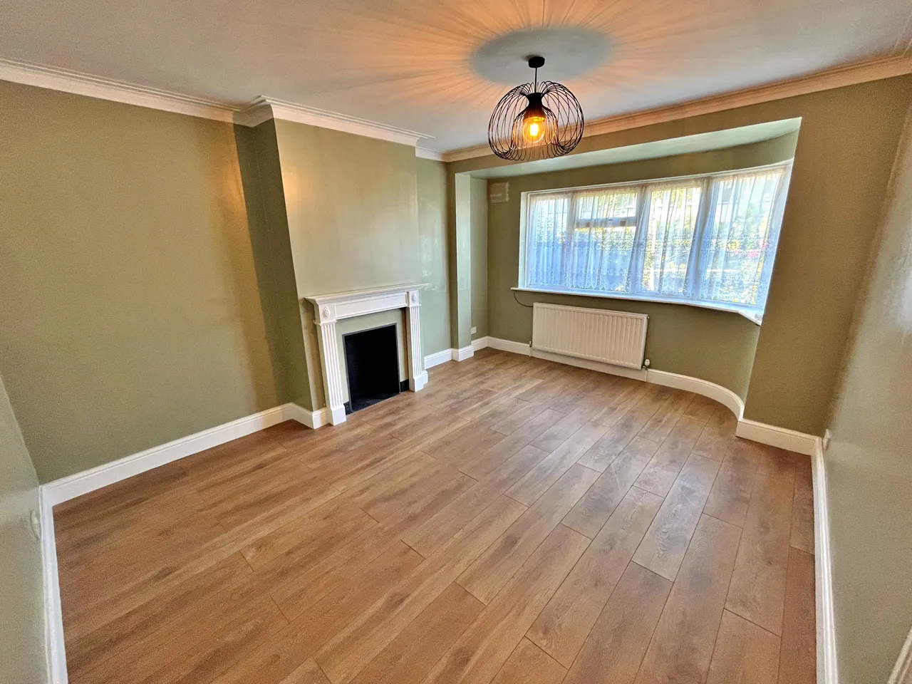 Clifton Road, Greenford, UB6, photo 2