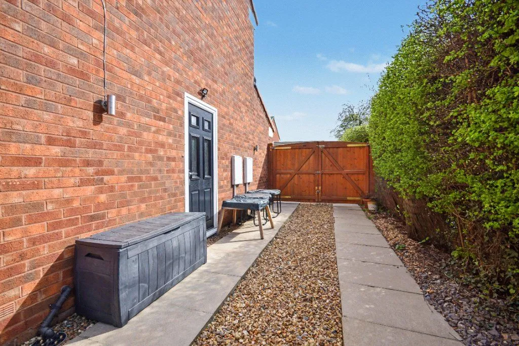 Leafield Drive, Wrenthorpe, WF2, photo 29