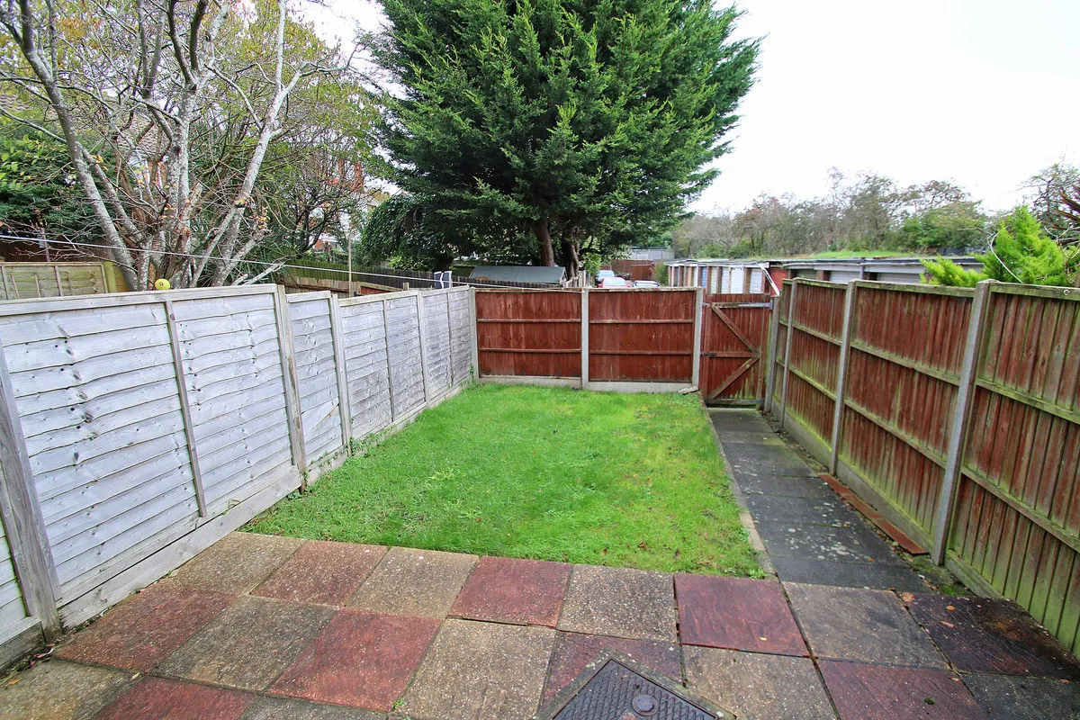 Cotswold Road, Worthing, BN13, photo 9