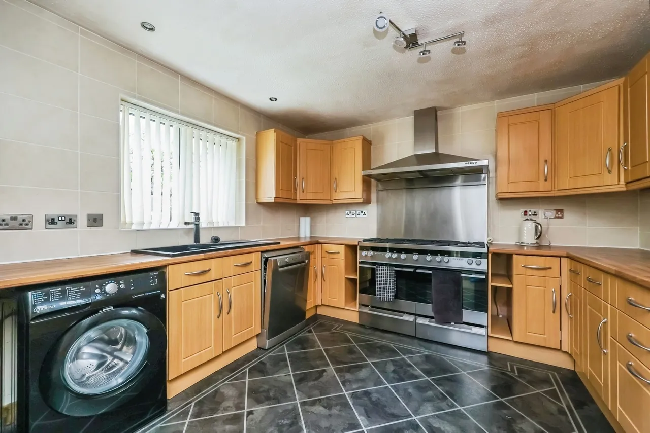 Barkla Close, Nottingham, Nottinghamshire, NG11, photo 6