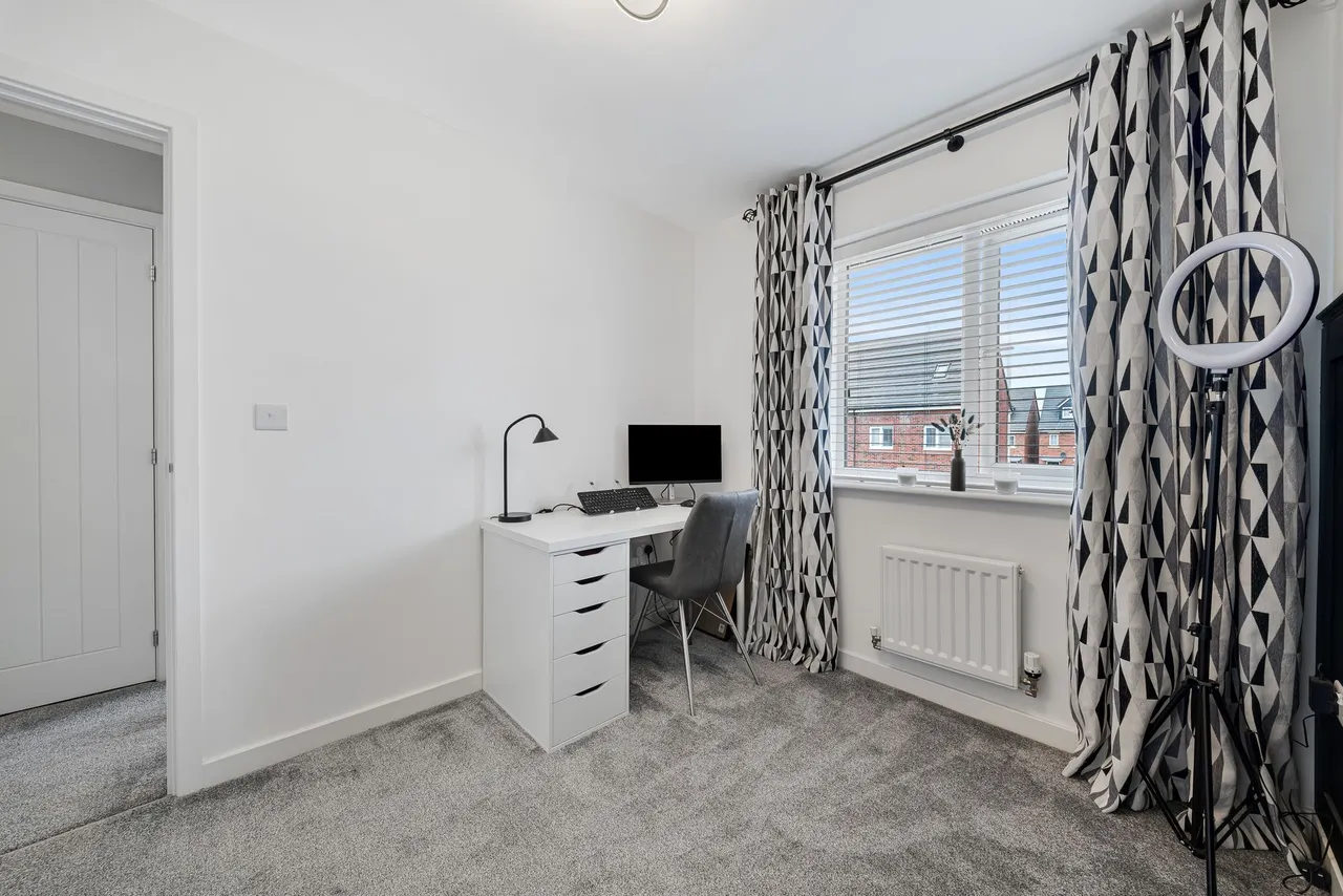 Comer Wall Way, Halewood, Liverpool, Liverpool, L26 0AQ, photo 18